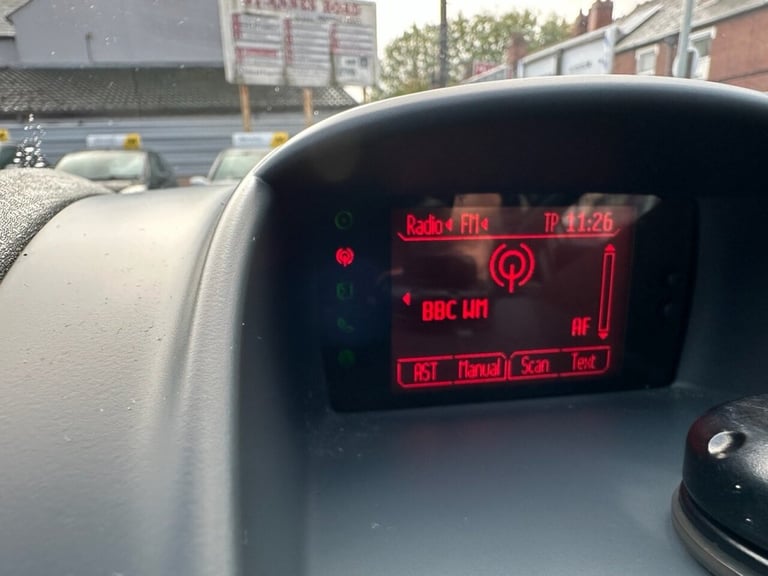 2011 Ford Fiesta 1.6 TD Zetec S Hatchback 3dr Diesel Manual (107 g/km, 94 bhp) Hatchback Diesel M...