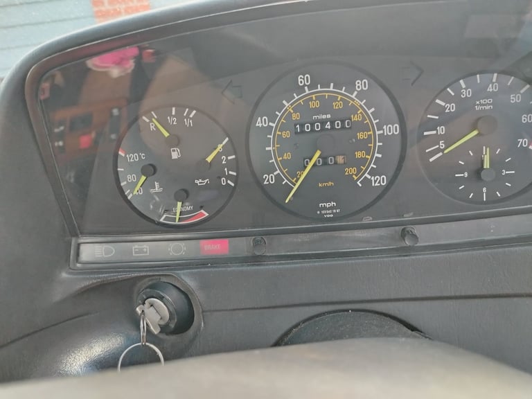 Mercedes-Benz, 200, w123 1985, 1997 (cc)
