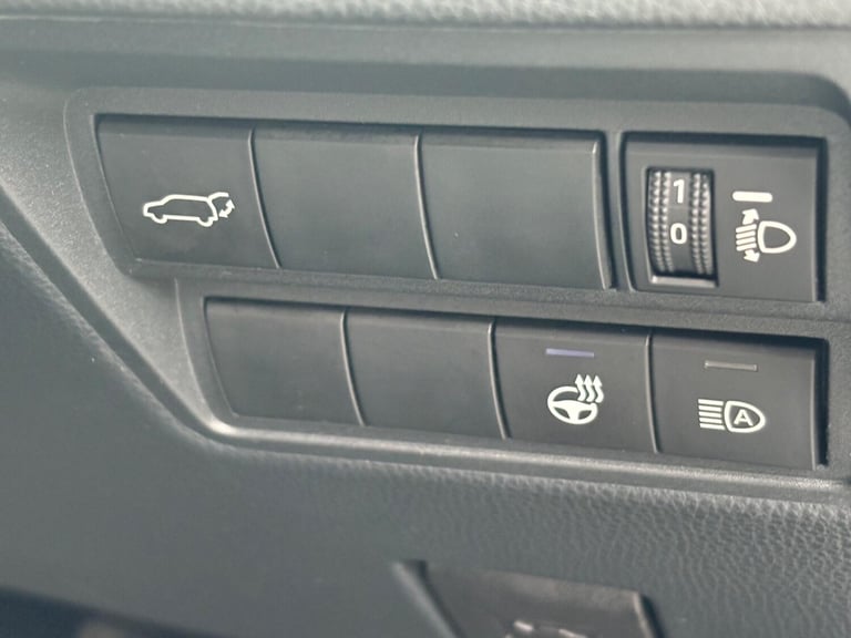 2022 Toyota Yaris Cross 1.5 VVT-h Excel SUV 5dr Petrol Hybrid E-CVT Euro 6 (s/s) (116 ps) Petrol/...