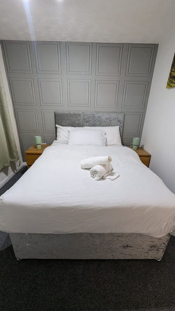 Furnished room in Johnstone- all bills included 