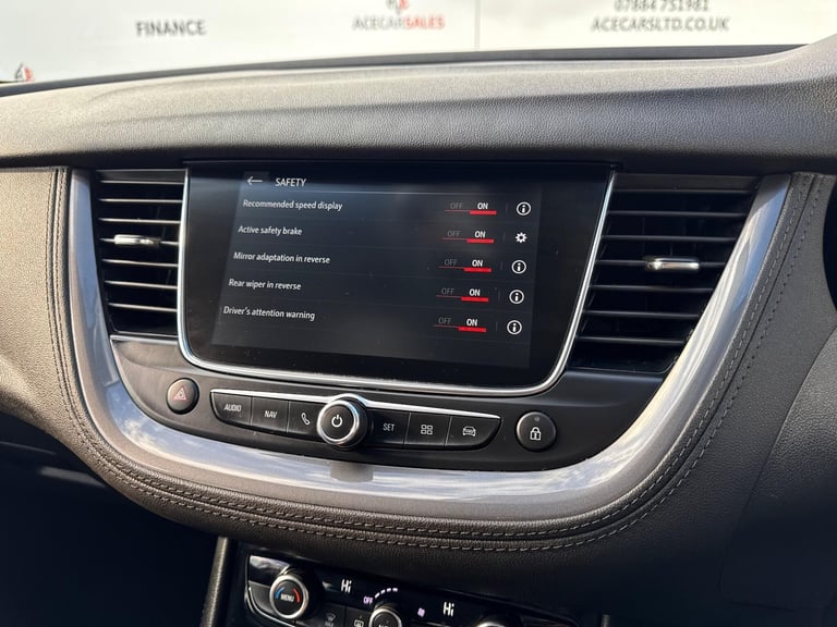 2020 Vauxhall Grandland X 1.2 Turbo SRi Nav 5dr HATCHBACK PETROL Manual