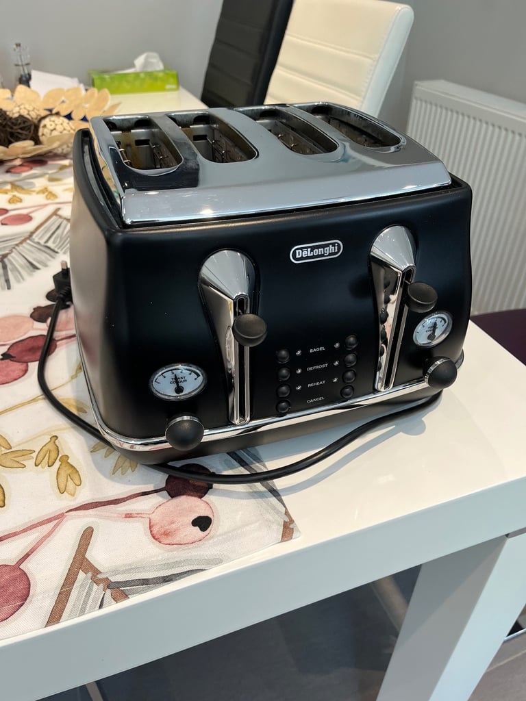 image for 4 Slice Toaster