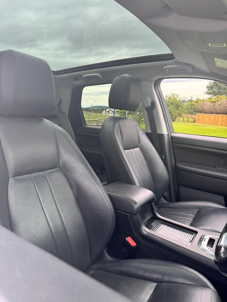 LAND ROVER DISCOVERY SPORT 2.0 TD4 SE Tech 2018