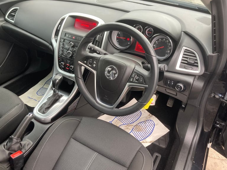 2014 Vauxhall Astra 1.6i 16V SRi 5dr Auto HATCHBACK PETROL Automatic