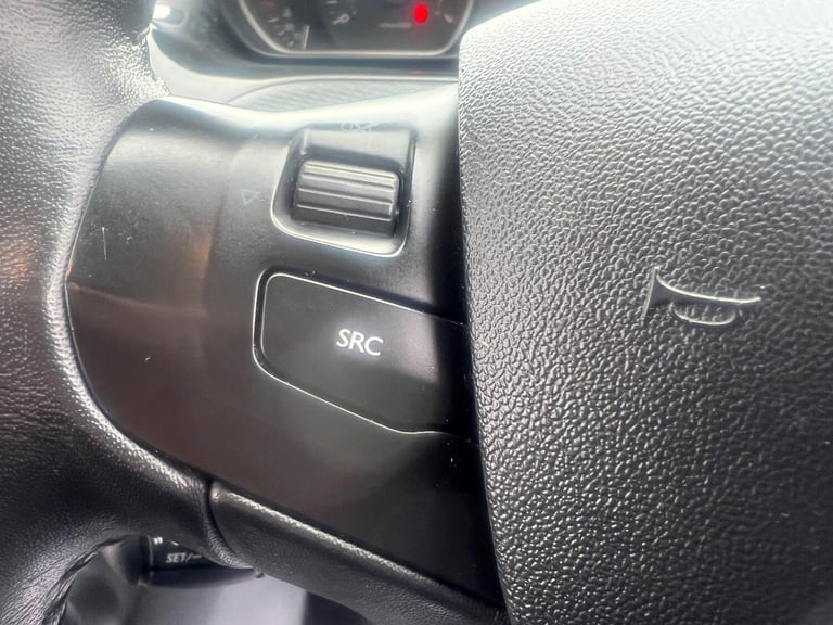 PEUGEOT 2008 1.2 PureTech Active 2015