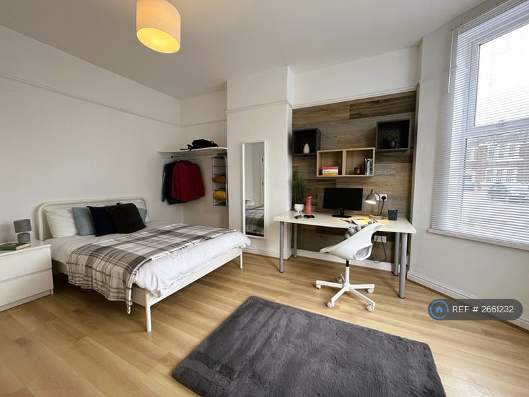 5 bedroom house in Blantyre Road, Liverpool, L15 (5 bed) (#2661232)