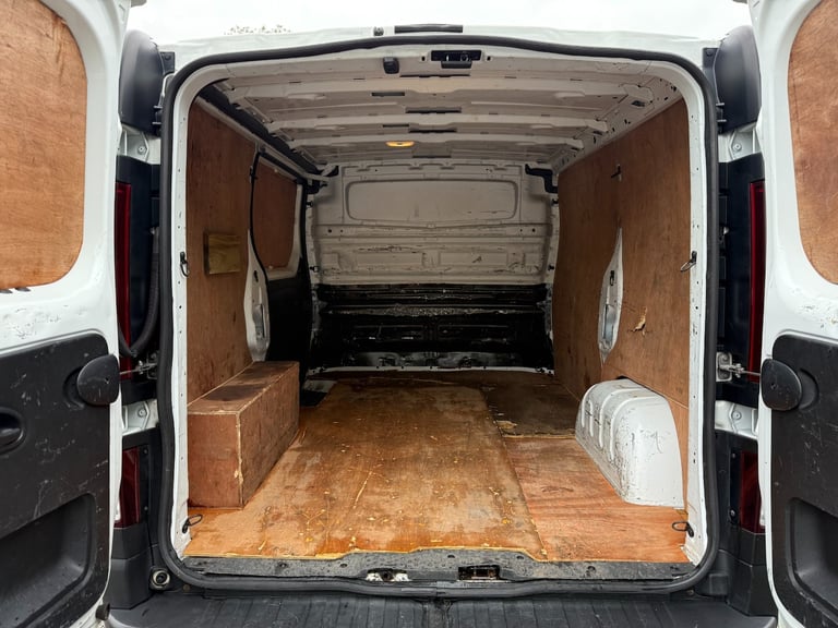 2019 Renault Trafic SL27 dCi 120 Business Van, Euro 6 , No VAT PANEL VAN Diesel Manual