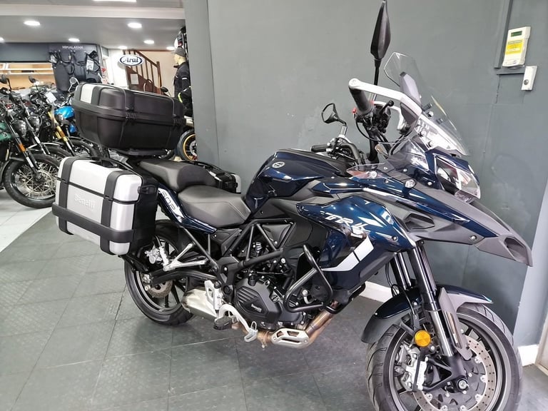 2024 Benelli TRK 502 E5
