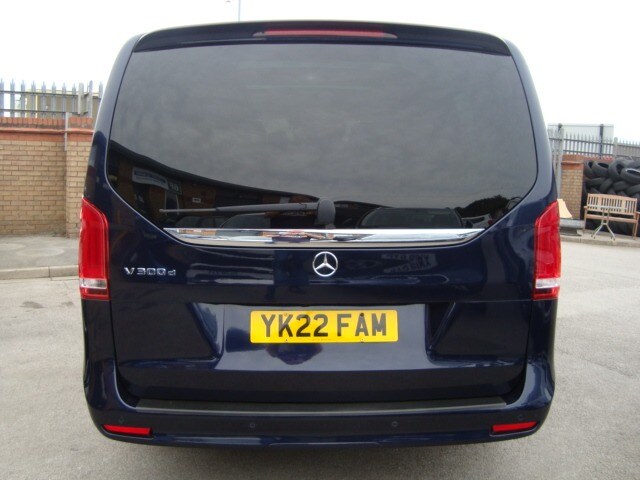 2022 Mercedes-Benz V-Class V300 d AMG Line 5dr 9G-Tronic [Long] MPV Diesel Automatic