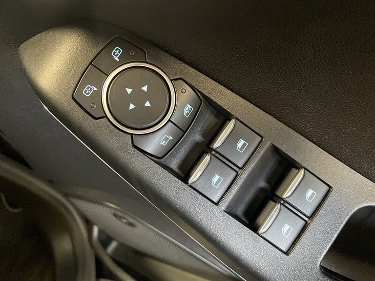 2020 Ford Fiesta T EcoBoost Vignale Edition Hatchback Petrol Manual