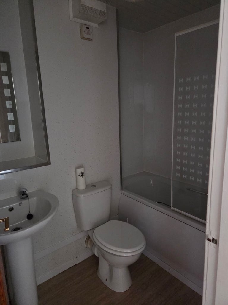 4 Bedroom Family Home