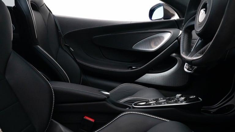 2024 McLaren GT (24 Reg) 4.0 V8 GT Coupe Coupe Petrol Manual