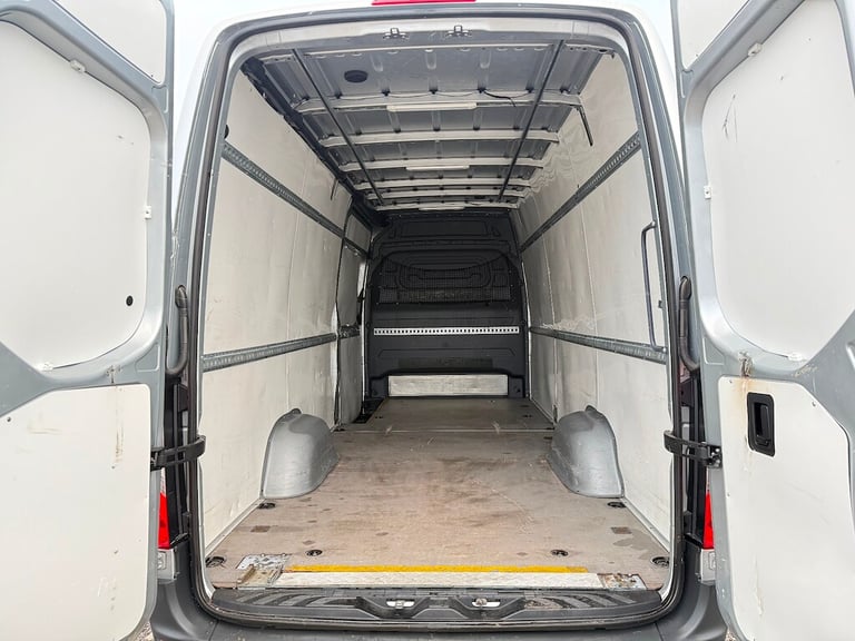 2020 Mercedes-Benz Sprinter 3.5t H2 Progressive Van PANEL VAN DIESEL Manual