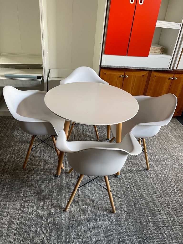 Round Dining Free Dining Table Gumtree Free Dining Chairs For Sale