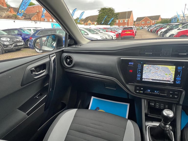 2015 Toyota Auris 1.6 D-4D Business Edition Euro 6 (s/s) 5dr HATCHBACK Diesel Manual