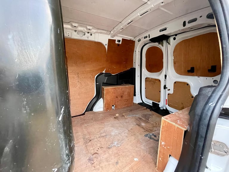 Ford Transit Courier 1.6 TDCI 95 TREND