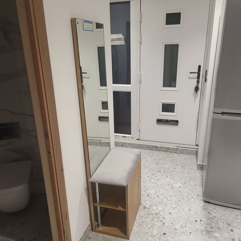 image for cloak from bench mirror with storage
