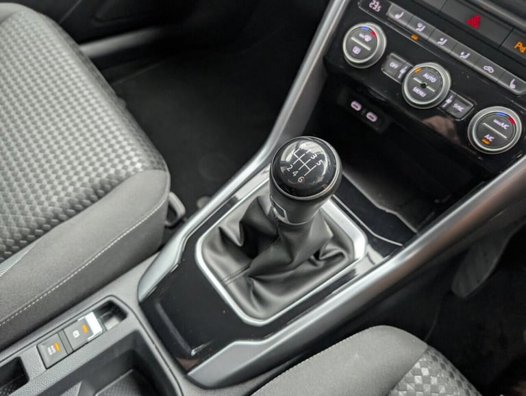 2021 Volkswagen T-Roc 1.0 TSI Active SUV 5dr Petrol Manual Euro 6 (s/s) (110 ps) LANE ASSIST+PARK...