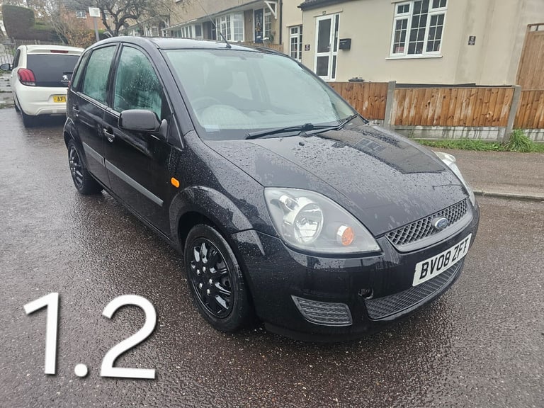 image for fiesta 1.2 style LONG MOT JUNE26 SERV HIS NEW CAMBELT DRIVES PERFECT 