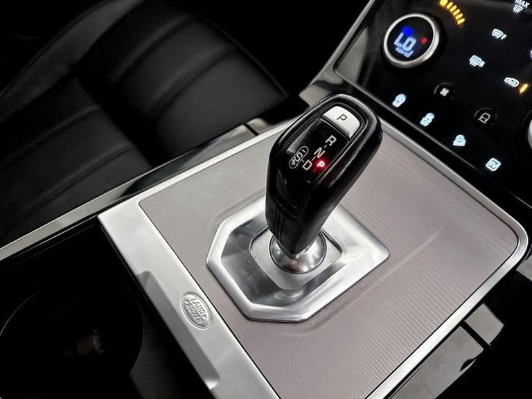 2021 Land Rover Range Rover Evoque 1.5 P300e 12.2kWh S Auto 4WD Euro 6 (s/s) 5dr Automatic SUV Hy...