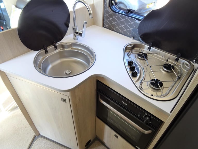 AutoTrail Tribute F70 - 2020 - 4 Berth - Rear Fixed Bed - Motorhome for sale