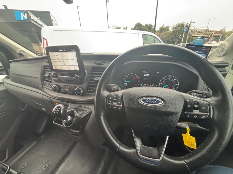  Ford Transit 2.0 460 EcoBlue Trend RWD L4 H3 Euro 6 (s/s) 5dr (17 Seat, DRW) Diesel Manual