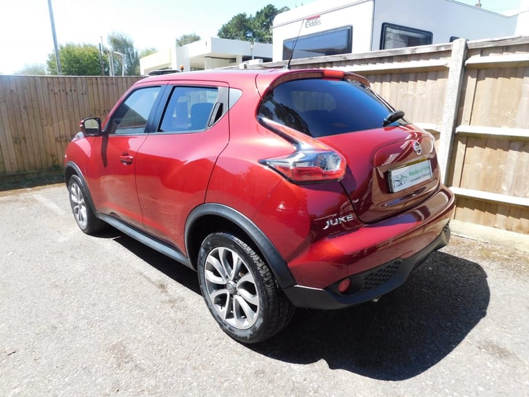 2017 Nissan Juke 1.2 DiG-T Tekna 5dr HATCHBACK PETROL Manual