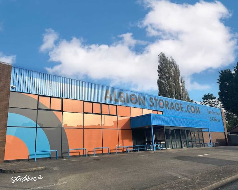 Self Storage Facility to rent in Halesowen (B62) | Stashbee