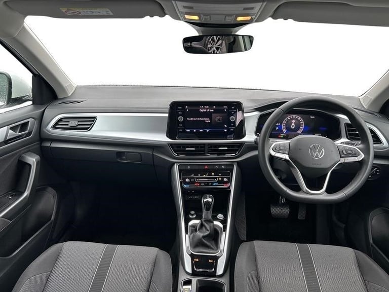 2024 Volkswagen T-Roc 1.5 TSI (150ps) Match DSG + 17' ZURICH ALLOYS/LED HEADLIGHTS Automatic Hatc...