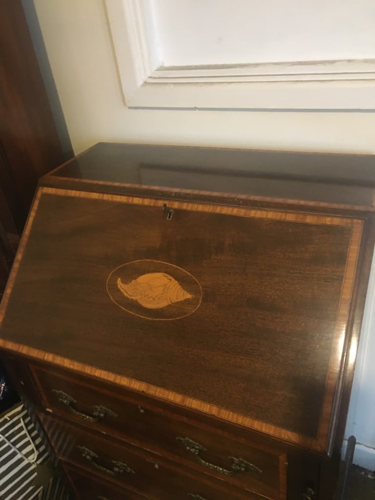 Antique Bureau