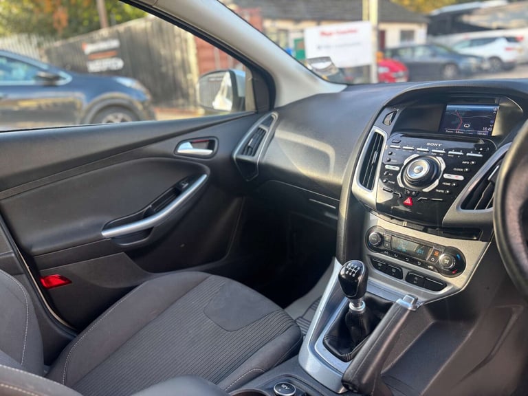 2014 Ford Focus 1.6 Focus Titanium Navigator TDCi 5dr Estate Diesel Manual
