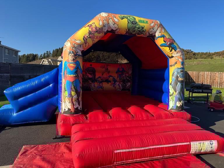 5 bouncy castles for sale 