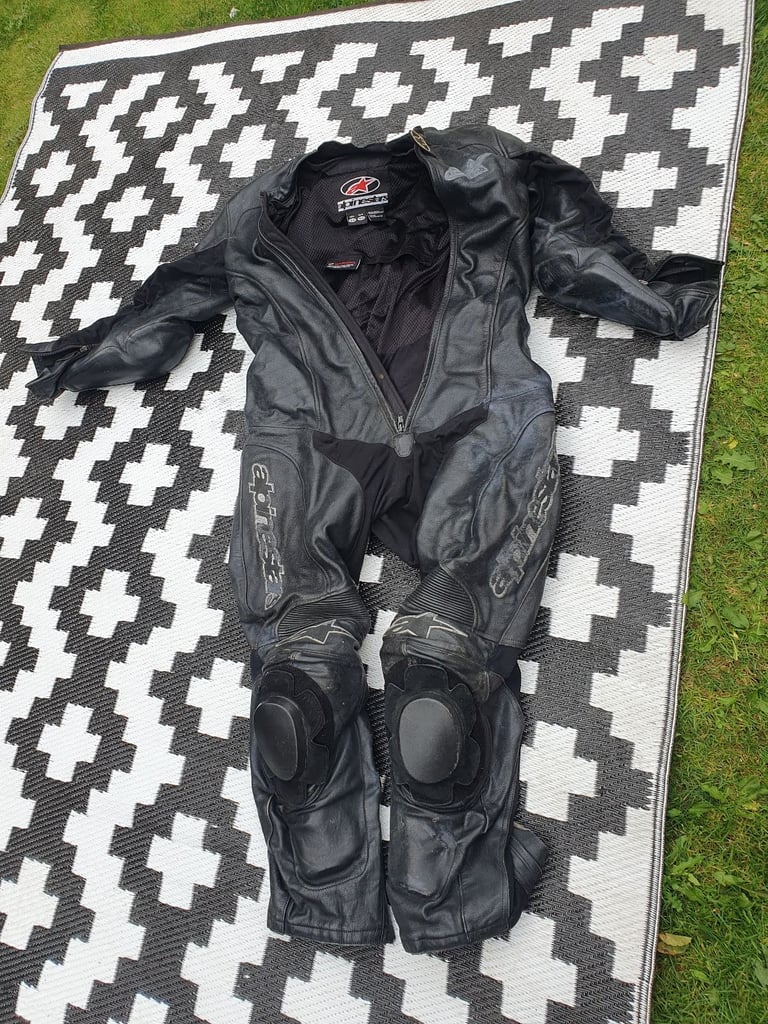 Alpinestars mens motorcycle leathers suit large