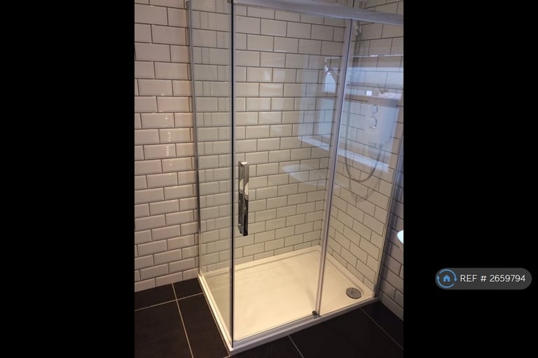 6 bedroom house in King Edward Road, Swansea, SA1 (6 bed) (#2659794)