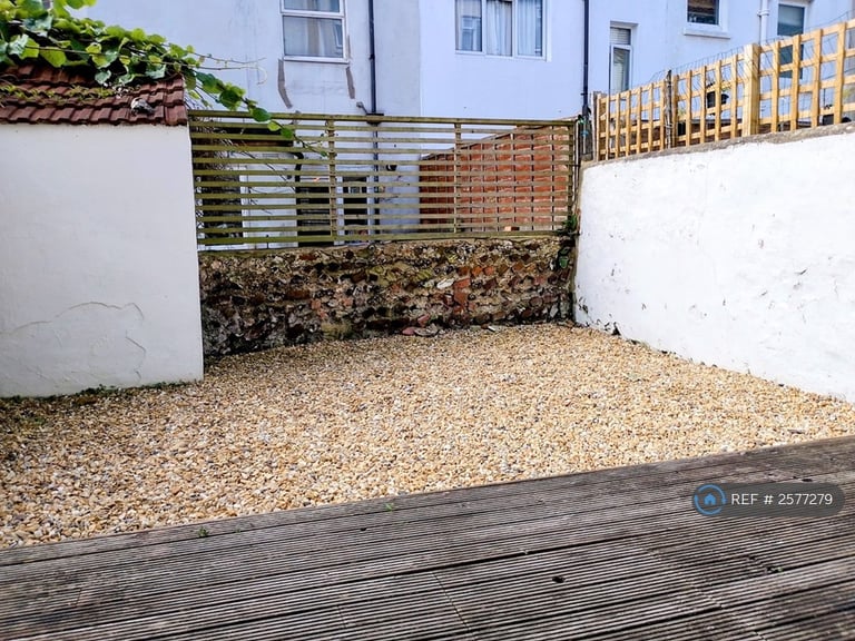 1 bedroom in St Mary Magdalene Street, Brighton, BN2 (#2577279)