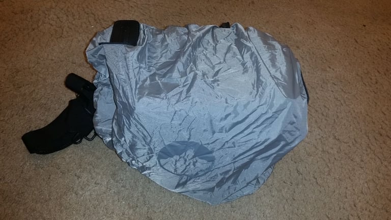 Lowepro Camera Bag - Brand new unused - Stealth D200 AW for Digital SLR and 3-4 Lenses - Black