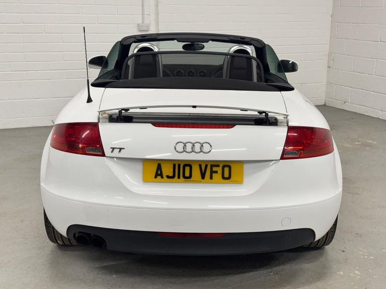 AUDI TT 1.8 TFSI White Manual Petrol 2010