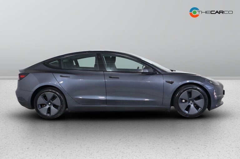 2021 Tesla Model 3 (Dual Motor) Long Range Auto 4WDE 4dr Saloon ELECTRIC Automatic