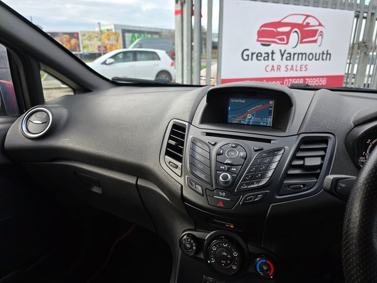 2017 Ford Fiesta 1.0 EcoBoost 140 ST-Line Black 3dr HATCHBACK Petrol Manual