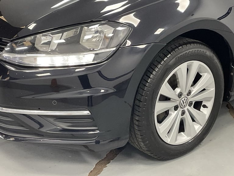 2017 Volkswagen Golf 1.6 TDI BlueMotion Tech SE Nav Hatchback 5dr Diesel Manual Euro 6 (s/s) (11 ...