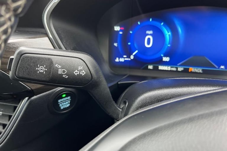 2023 Ford Kuga 2.5 FHEV Vignale 5dr CVT - POWER TAILGATE, HEATED SEATS, REVERSING CAMERA - Estate...