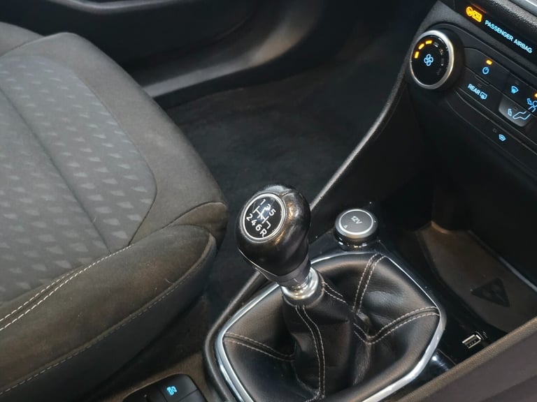 2018 Ford Fiesta 1.0T EcoBoost GPF Zetec Hatchback Euro 6 ULEZ (s/s) (100 ps) 3dr Petrol HATCHBAC...