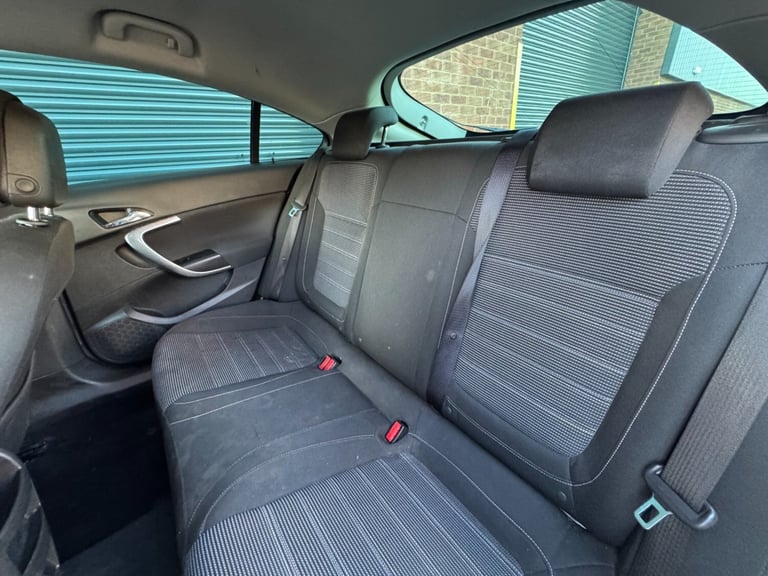 2015 Vauxhall Insignia 2.0 CDTi [140] ecoFLEX SRi 5dr [Start Stop] HATCHBACK Diesel Manual