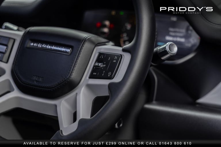 LAND ROVER DEFENDER 90 2.0 P300 X-Dynamic HSE - Amazing spec. Massive presence.