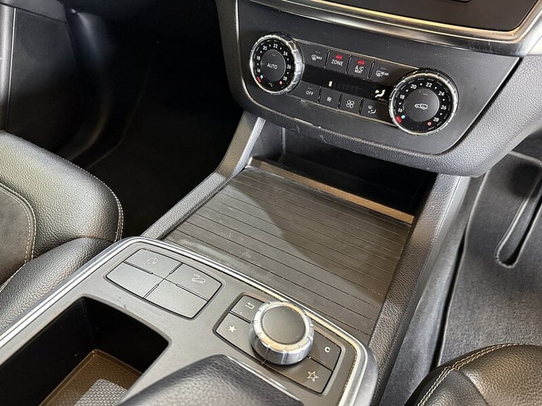 2012 Mercedes-Benz M-Class 2.1 ML250 BlueTEC Sport SUV 5dr Diesel G-Tronic 4WD Euro 6 (s/s) (204 ...