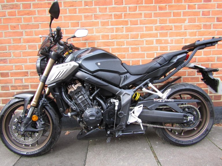 HONDA CB 650 R FANTASTIC CONDITION , FULL HONDA HISTORY, GB RACING COVERS, 2021