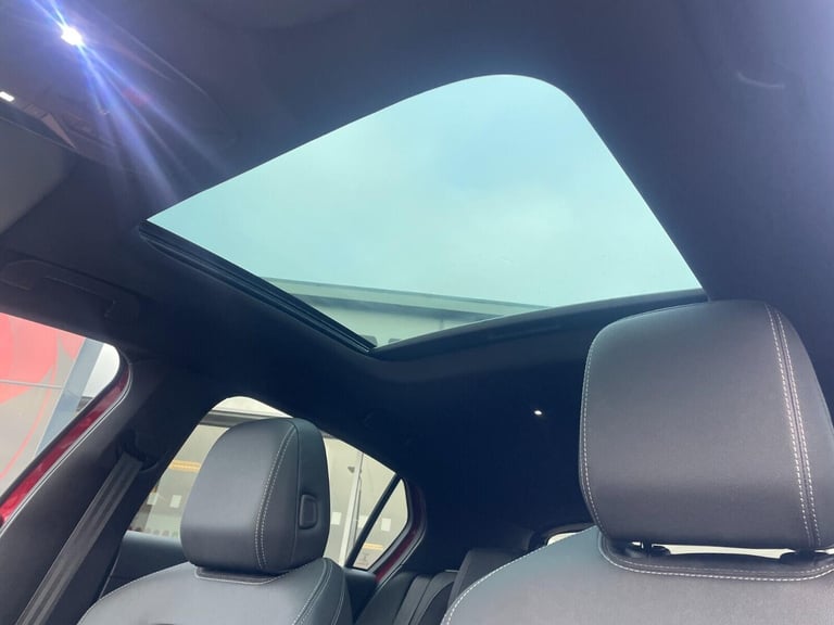 2025 Vauxhall Astra Ultimate 1.2T 145PS MHEV Hybrid e-DCT6 Auto HATCHBACK Petrol/Electric Hybrid ...