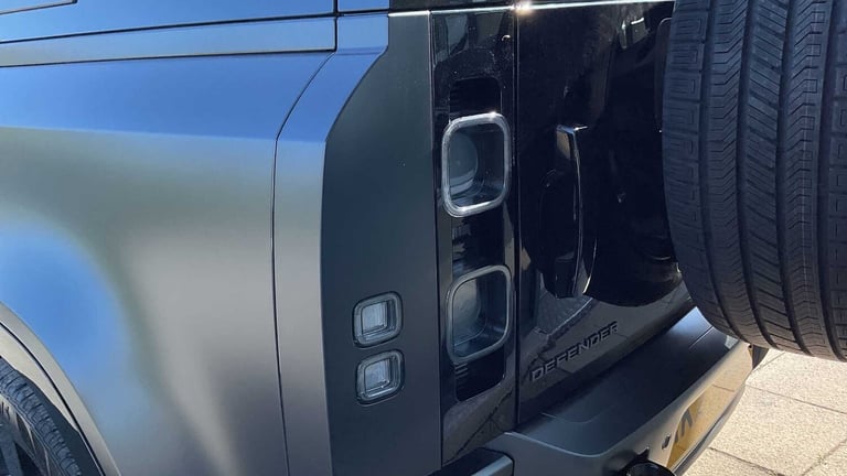 2023 Land Rover Defender 5.0 P525 V8 Carpathian Edition 110 5dr Auto SUV Petrol Automatic