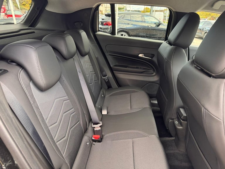 2025 Jeep Avenger Summit 1.2 100hp Mt HATCHBACK Petrol Manual