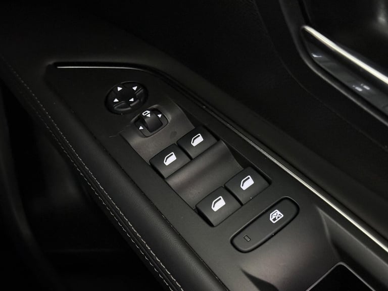 2018 Peugeot 3008 1.2 PureTech Allure Euro 6 (s/s) 5dr HATCHBACK Petrol Manual